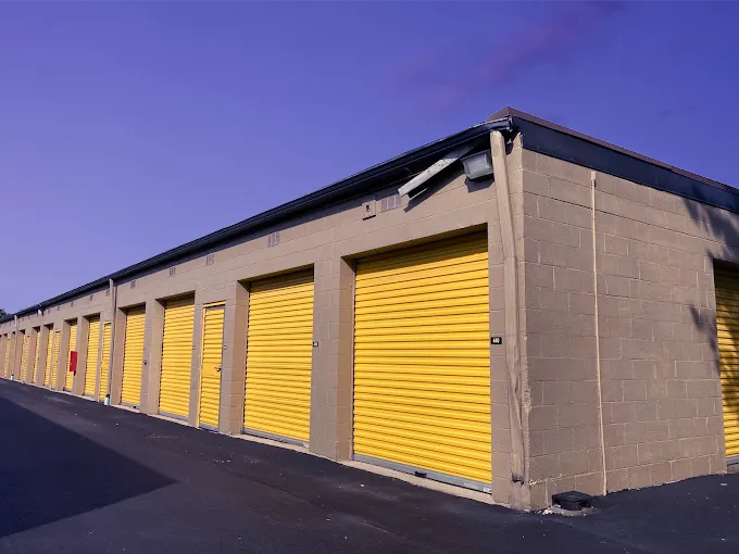 Life Storage – Middletown