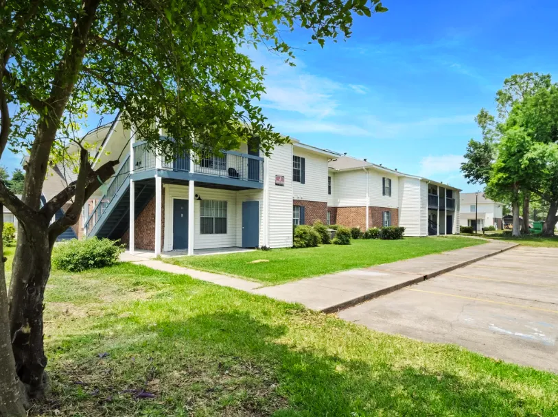 Shadowood Apartment in Lake Charles, LA